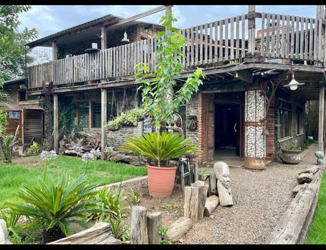 10 BEDROOM HOUSE FOR SALE IN HOMELANDS